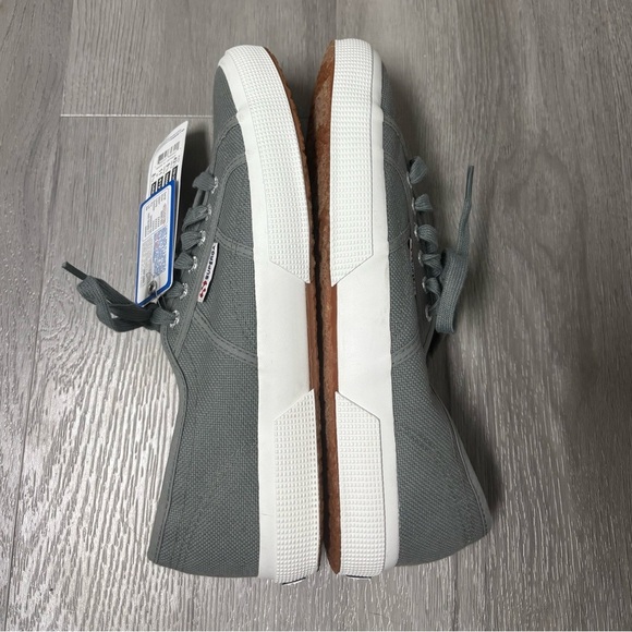 Superga Canvas Sneakers Gray Women’s Size 9.5 NWT - Picture 4 of 9
